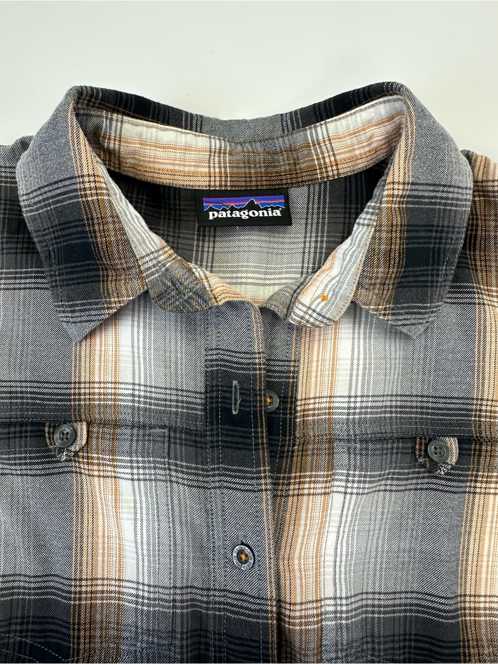 Patagonia Featherstone Triple rainbow Forge Grey Medium Belted Shirt dress - Picture 3 of 13